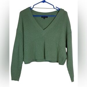 Kendall & Kylie Green Knit Cropped Sweater Women’s Size S